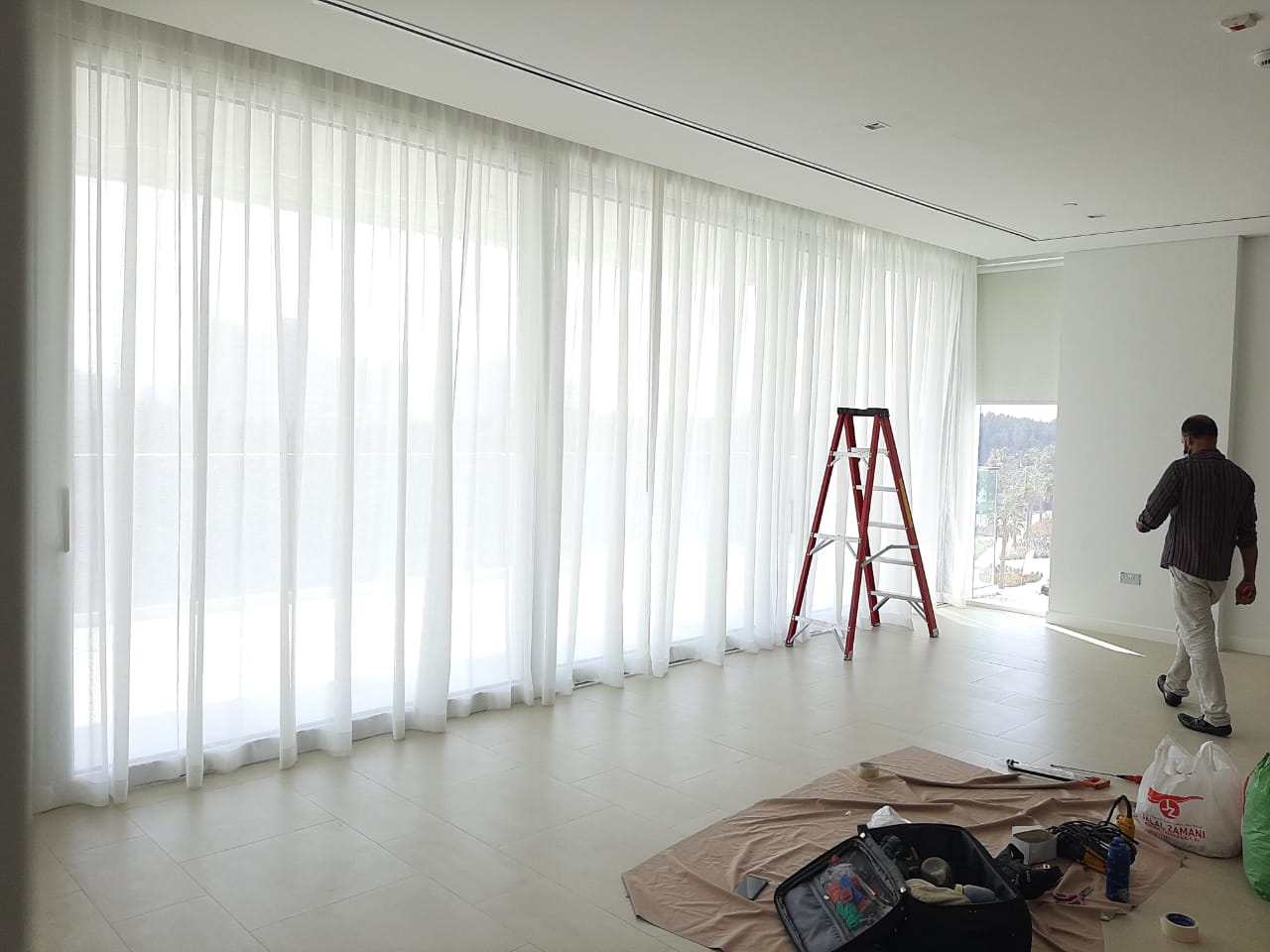 Linen Curtains Dubai